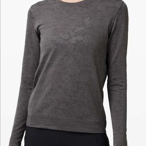 Lululemon Breeze By Long Sleeve Color Polar Spots Lunar Rock Grey Size 8